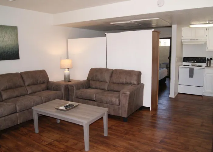 Apartament 104 Fully Furnished 1br Suite-outdoor Pool